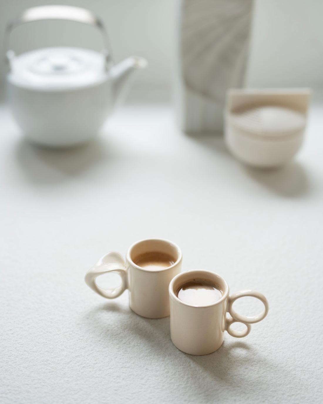 Kubek Espresso Dotyk | Ręcznie wykonany kubek ceramiczny Kyuka Design