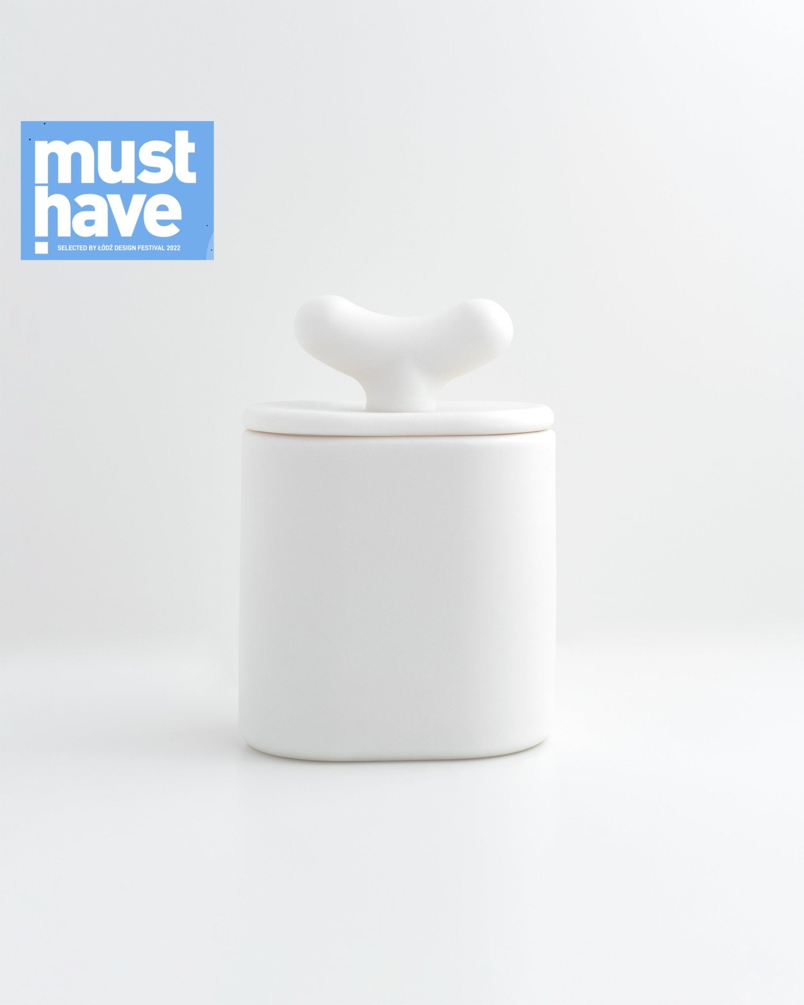 Akebia - pojemnik z białej porcelany Parian - Kyuka Design