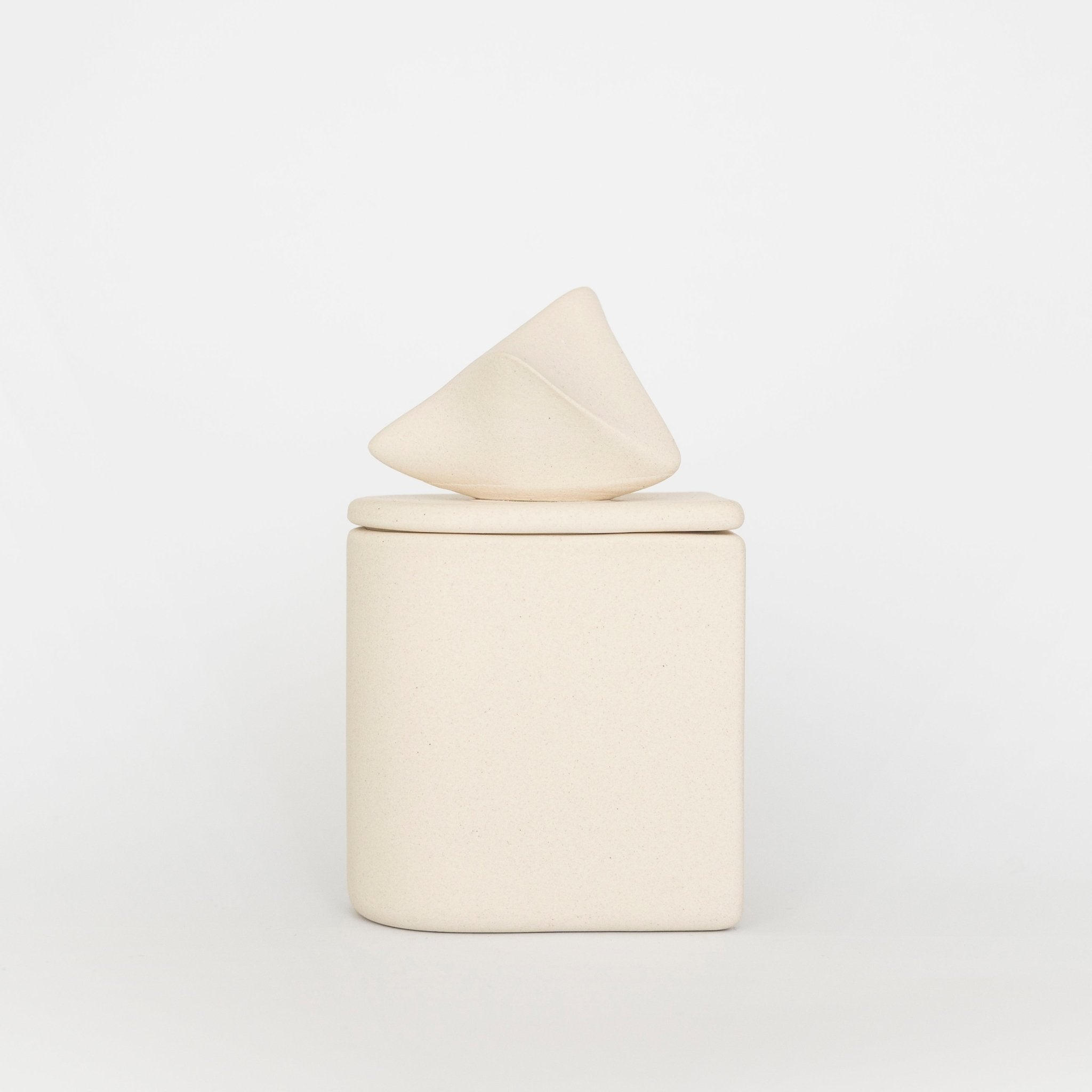 Serenity Nude - świeca w ceramice - Kyuka Design