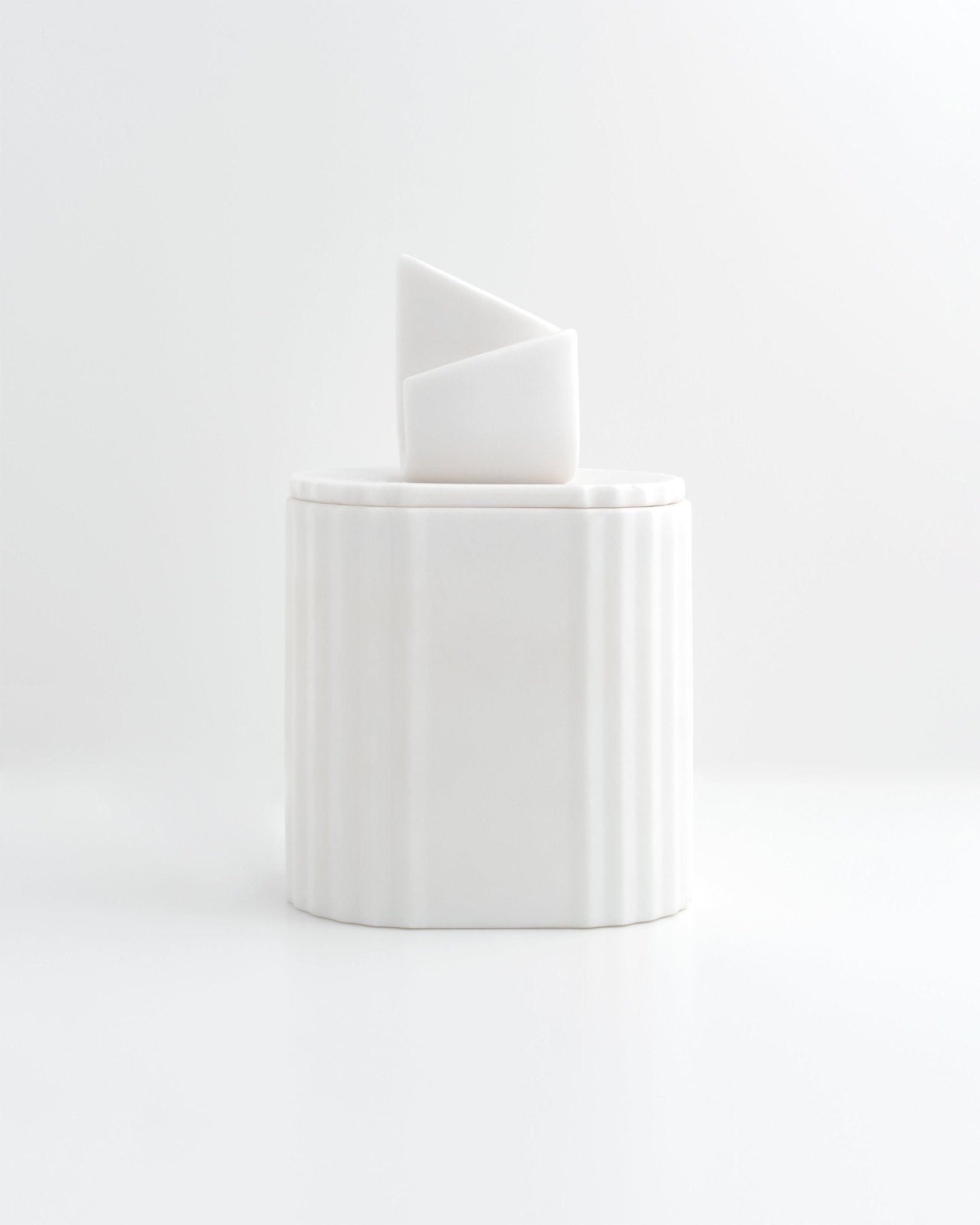 Uneven - pojemnik z porcelany Parian - Kyuka Design