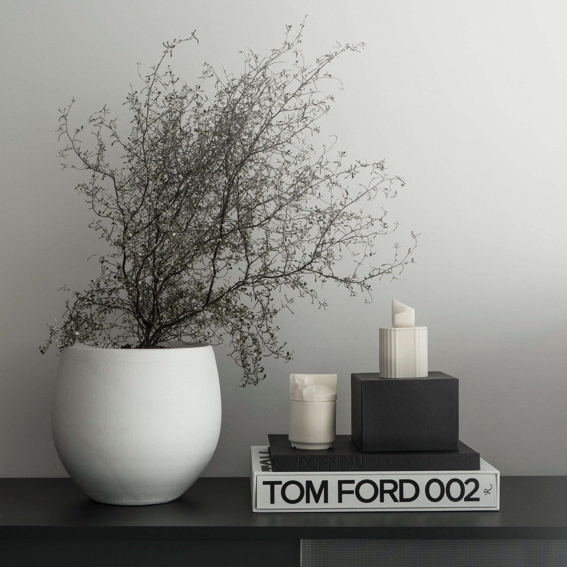 Uneven - pojemnik z porcelany Parian - Kyuka Design
