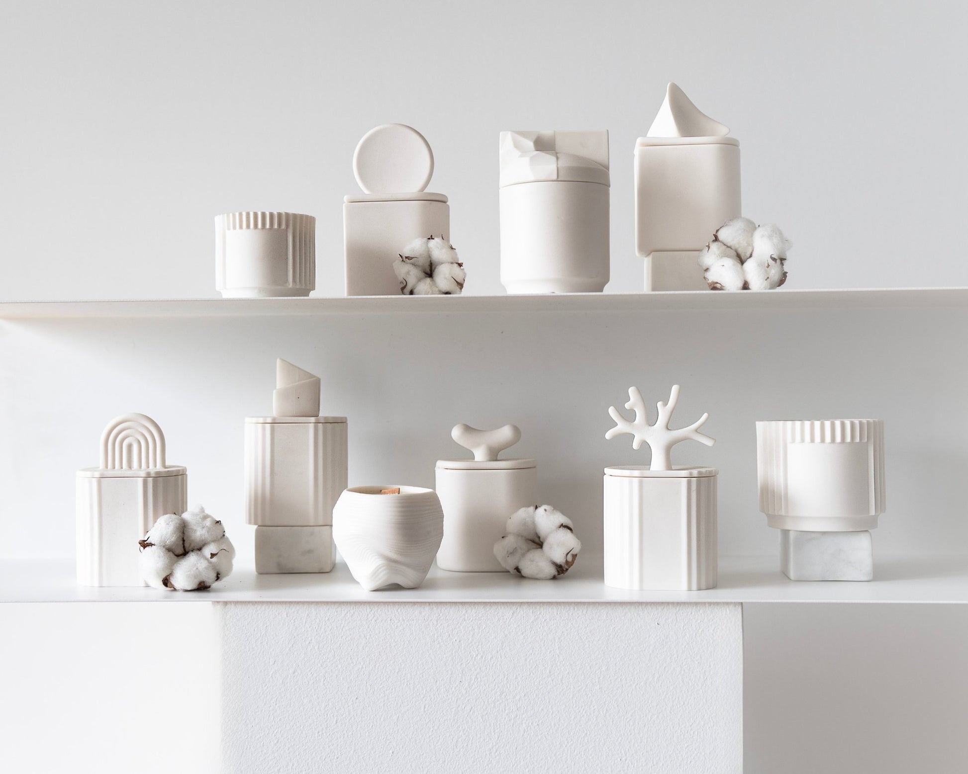 Uneven - świeca z porcelany Parian - Kyuka Design