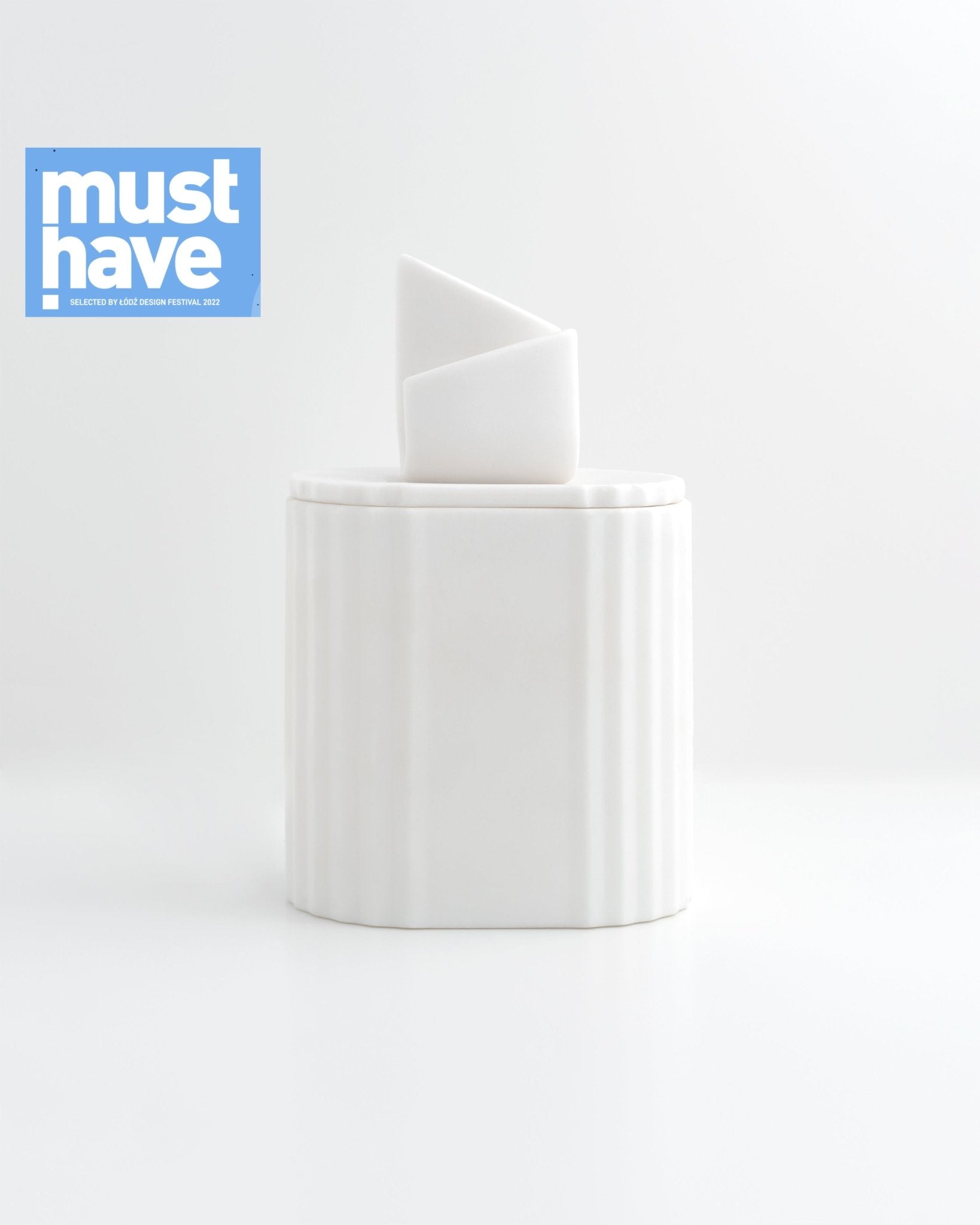 Uneven - świeca z porcelany Parian - Kyuka Design